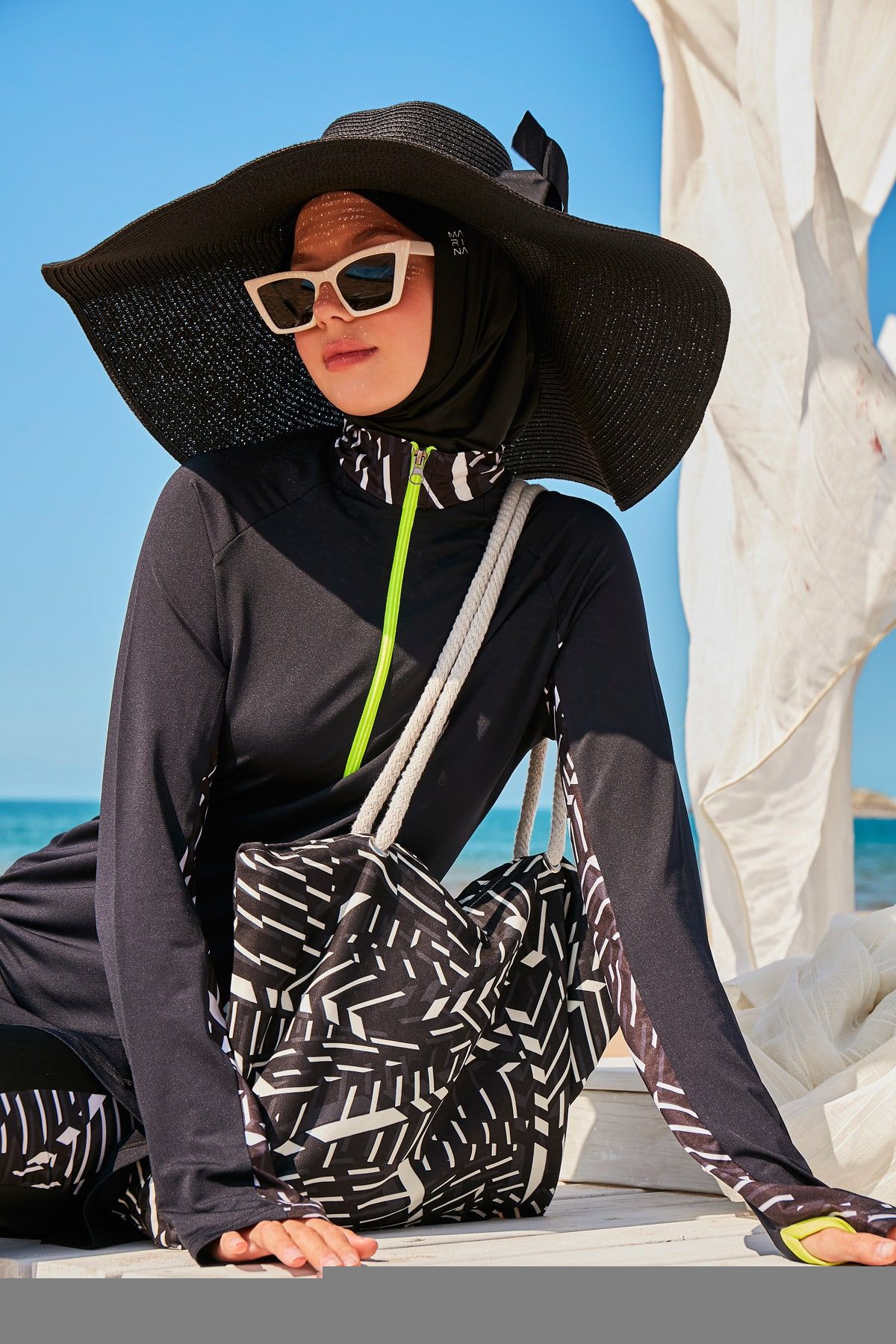 Lycra Black Burkini Modest Swimwear M2331 Covered Burkini Swimwear La Vie Bien Lycra Black Burkini Modest Swimwear M2331