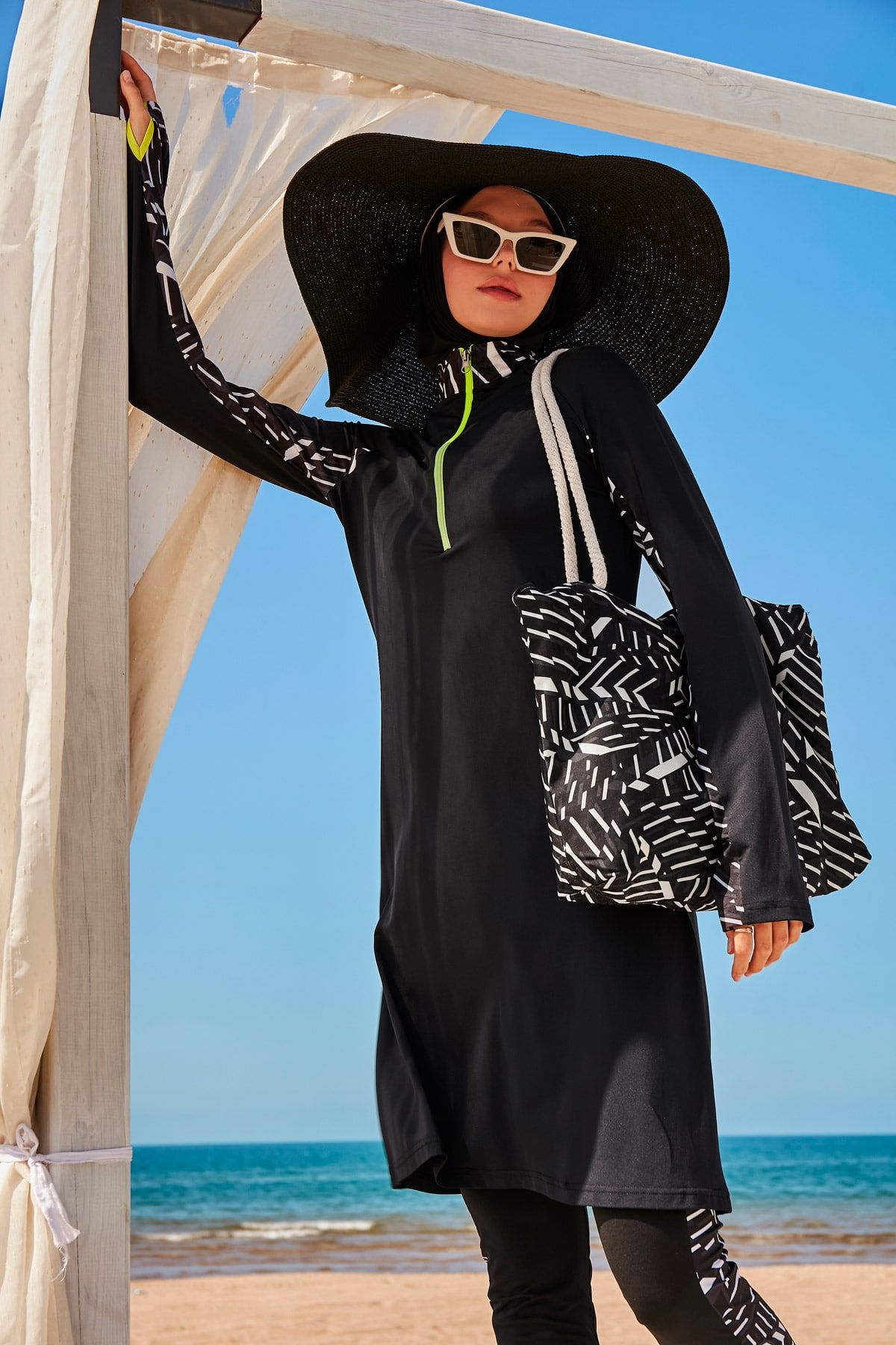Lycra Black Burkini Modest Swimwear M2331 Covered Burkini Swimwear La Vie Bien Lycra Black Burkini Modest Swimwear M2331