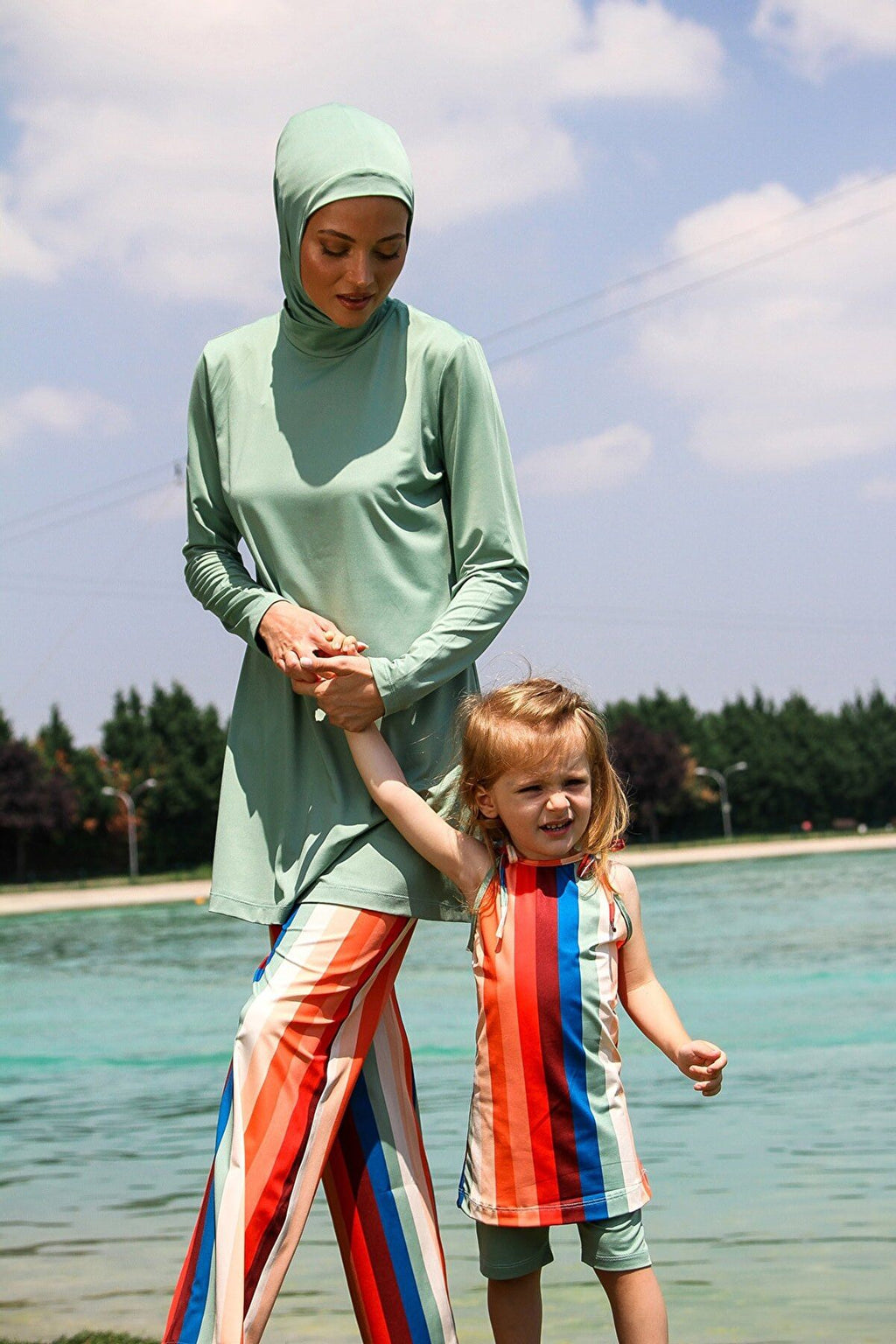 Lycra Green Kids Swimsuit K2210 Kız Çocuk Mayo La Vie Bien Lycra Green Kids Swimsuit K2210