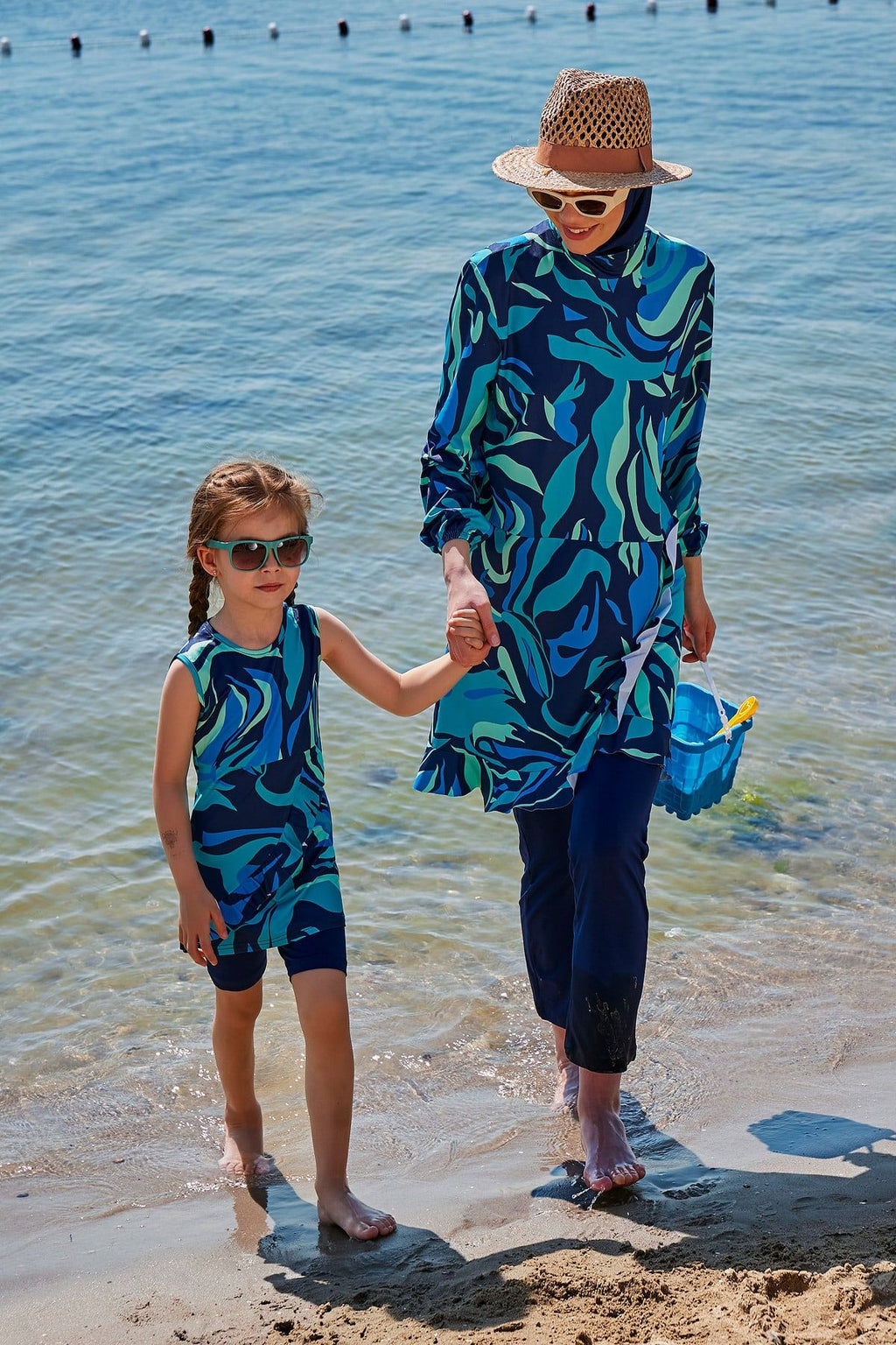 Lycra Navy Kids Swimsuit K2334 Kız Çocuk Mayo La Vie Bien Lycra Navy Kids Swimsuit K2334