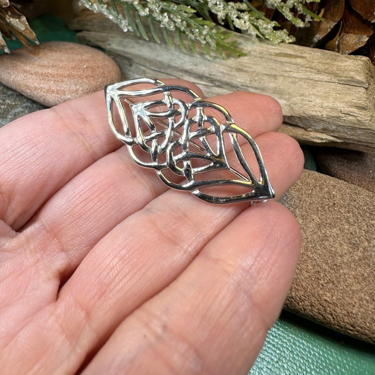 Lysandra Celtic Knot Brooch in Sterling Silver Brooch La Vie Bien Lysandra Celtic Knot Brooch in Sterling Silver