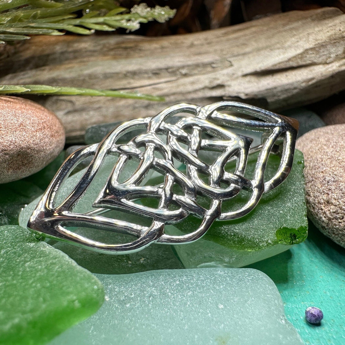 Lysandra Celtic Knot Brooch in Sterling Silver Brooch La Vie Bien Lysandra Celtic Knot Brooch in Sterling Silver