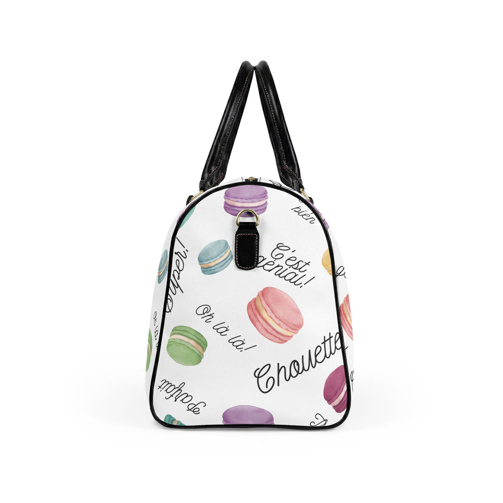 Macaron obsession Pattern faux Leather Travel Bag, French Patisserie Weekender Duffle Bags La Vie Bien Macaron obsession Pattern faux Leather Travel Bag, French Patisserie Weekender Duffle