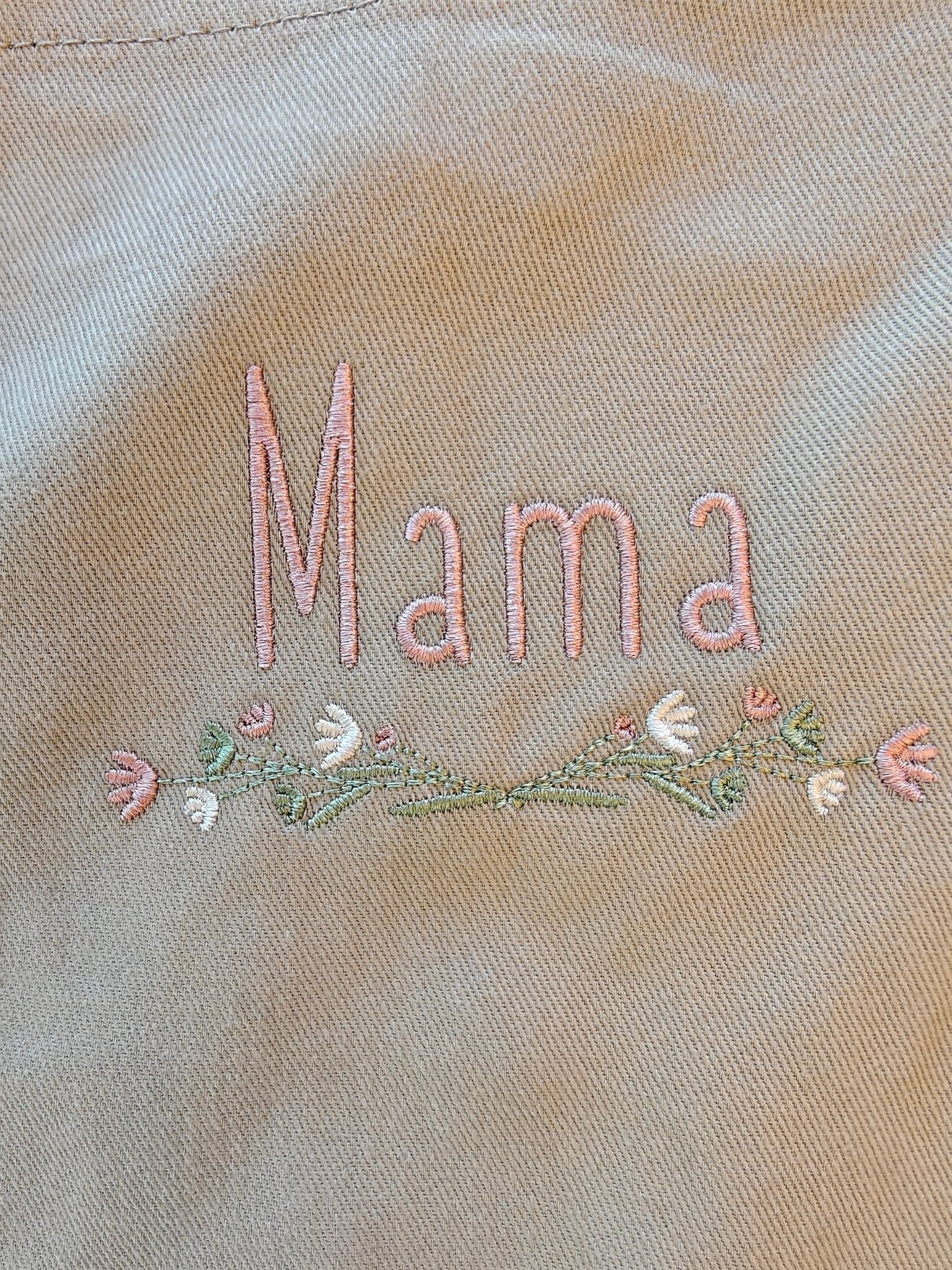 Mama embroidered floral Organic cotton kitchen apron, for mother's Day or birthdays Apron La Vie Bien Mama embroidered floral Organic cotton kitchen apron, for mother's Day or birthdays