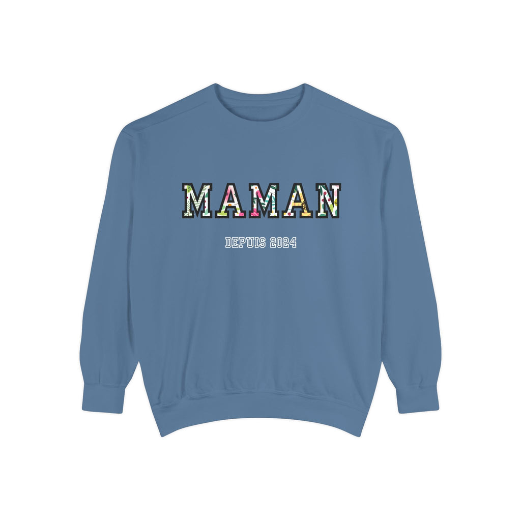Maman Depuis (year) custom sweatshirt Sweatshirt La Vie Bien Maman Depuis (year) custom sweatshirt