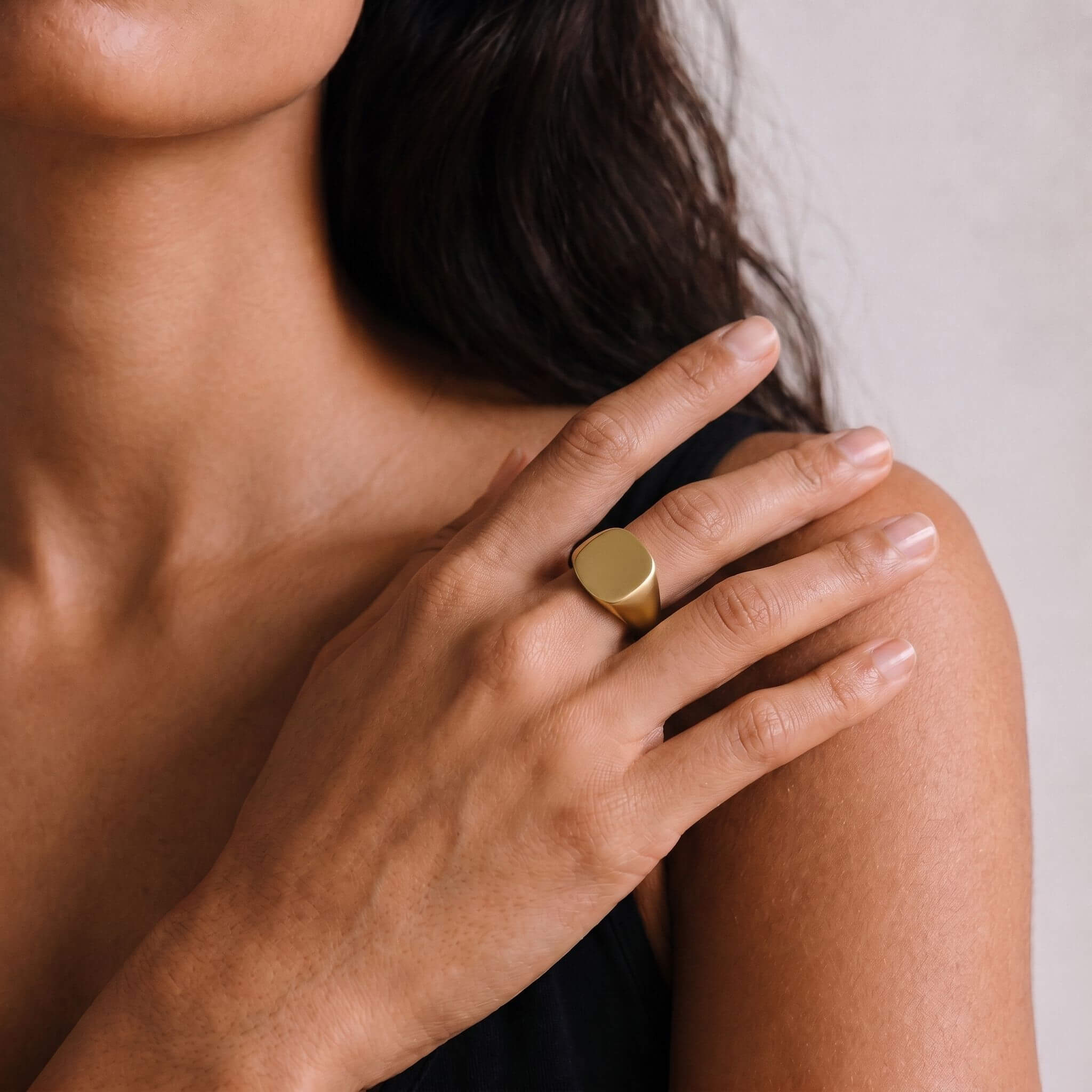 Mamba Square Shaped Signet Ring for Men and Women Rings La Vie Bien Mamba Square Shaped Signet Ring for Men and Women