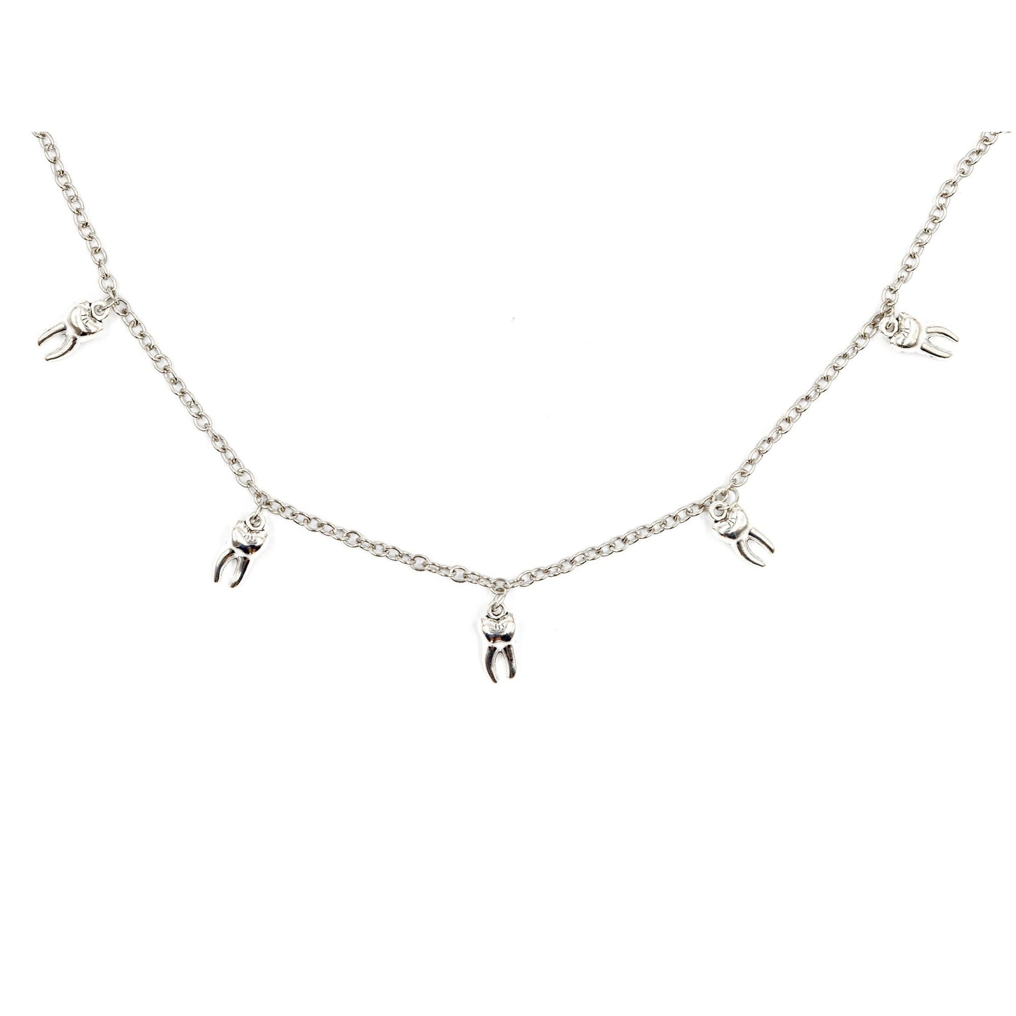 Man - Repeller Teeth Necklace in Silver