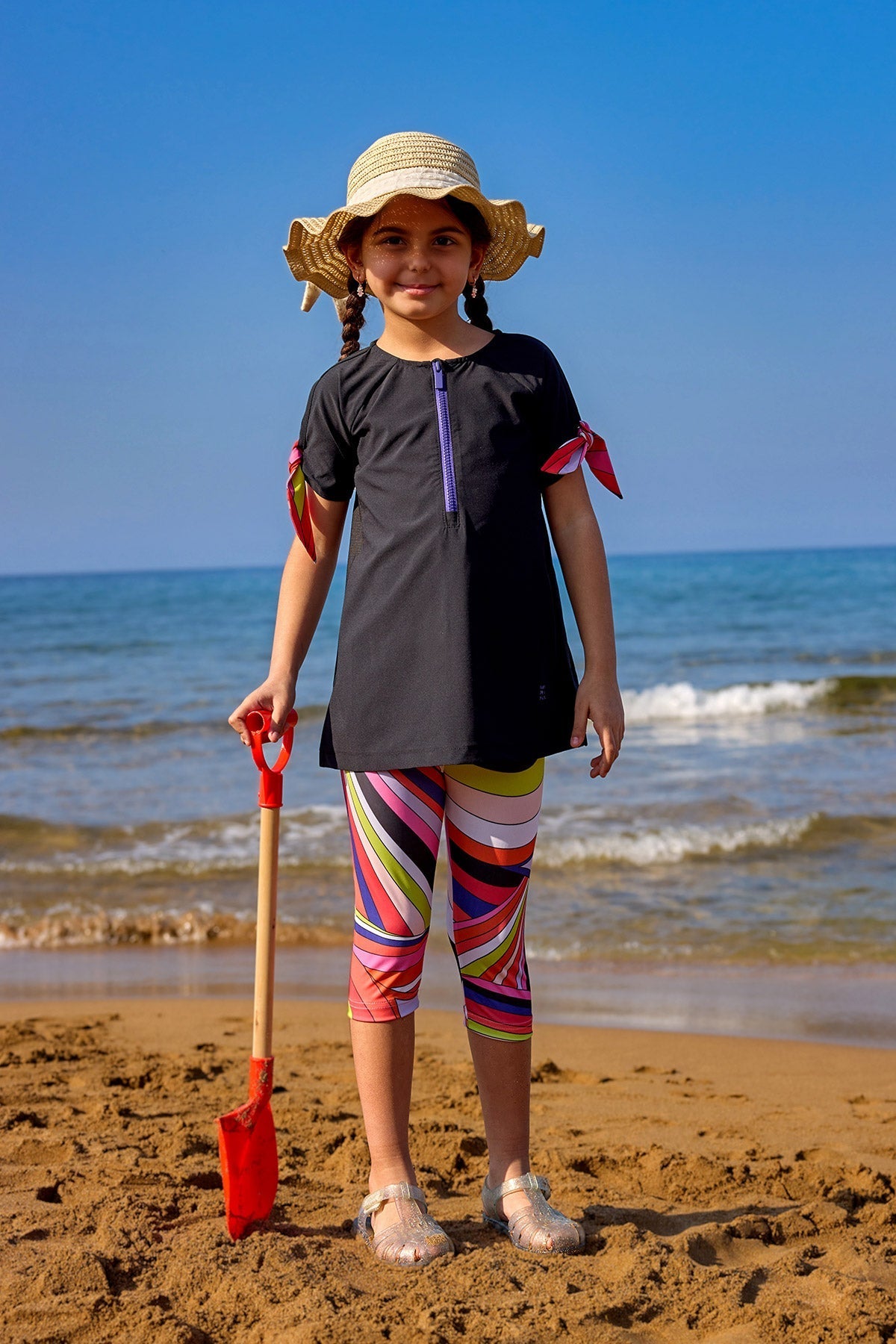 Marina UPF50+ Protective Girls Modest Swimsuit – Black Rainbow C2507 Kız Çocuk Mayo La Vie Bien Marina UPF50+ Protective Girls Modest Swimsuit – Black Rainbow C2507