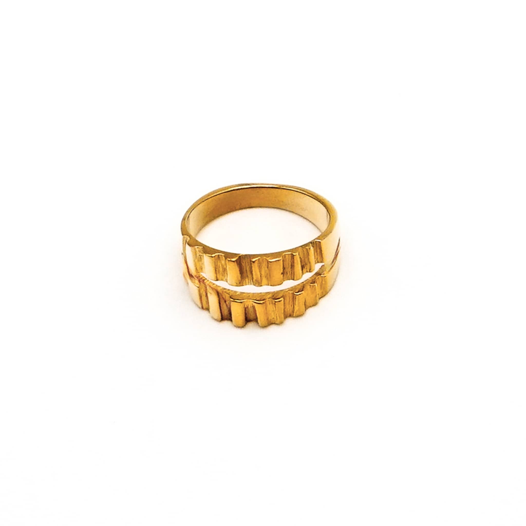 Matata Ribbed Ring for Men and Women Rings La Vie Bien Matata Ribbed Ring for Men and Women
