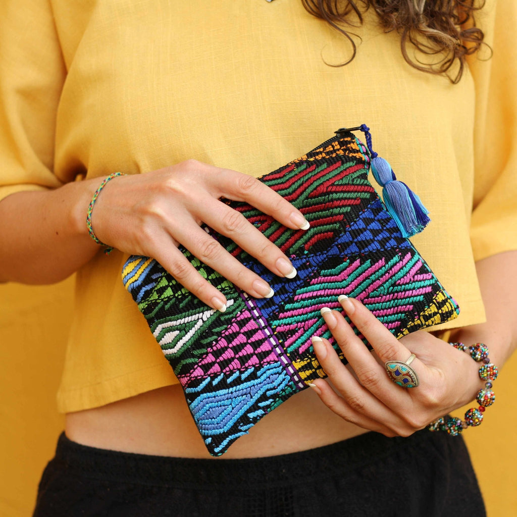 Maya Up - cycled Huipil Cosmetic One - of - a - Kind Bag (XL) - Guatemala Bags La Vie Bien Maya Up - cycled Huipil Cosmetic One - of - a - Kind Bag (XL) - Guatemala