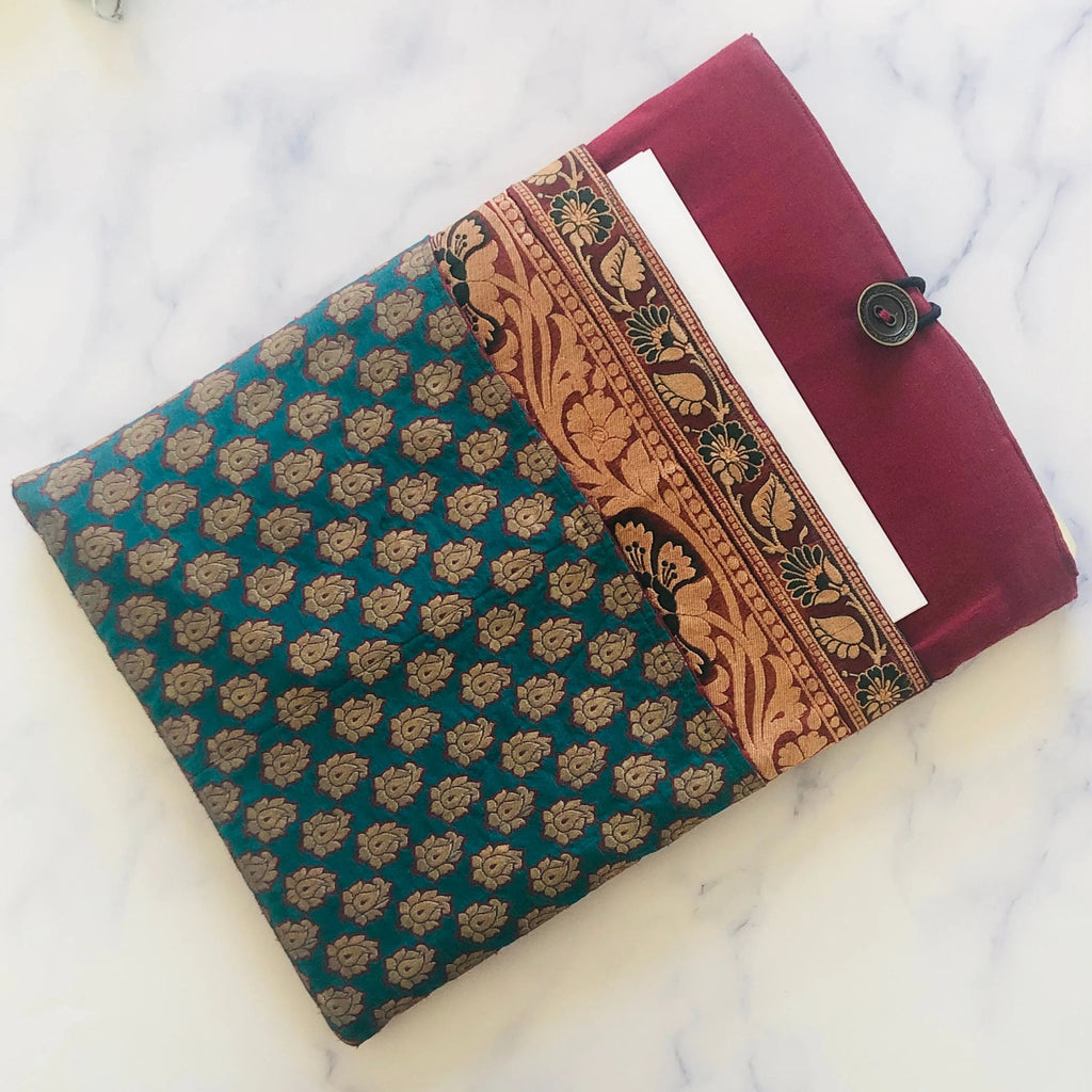 Teal Device Saree Sleeve