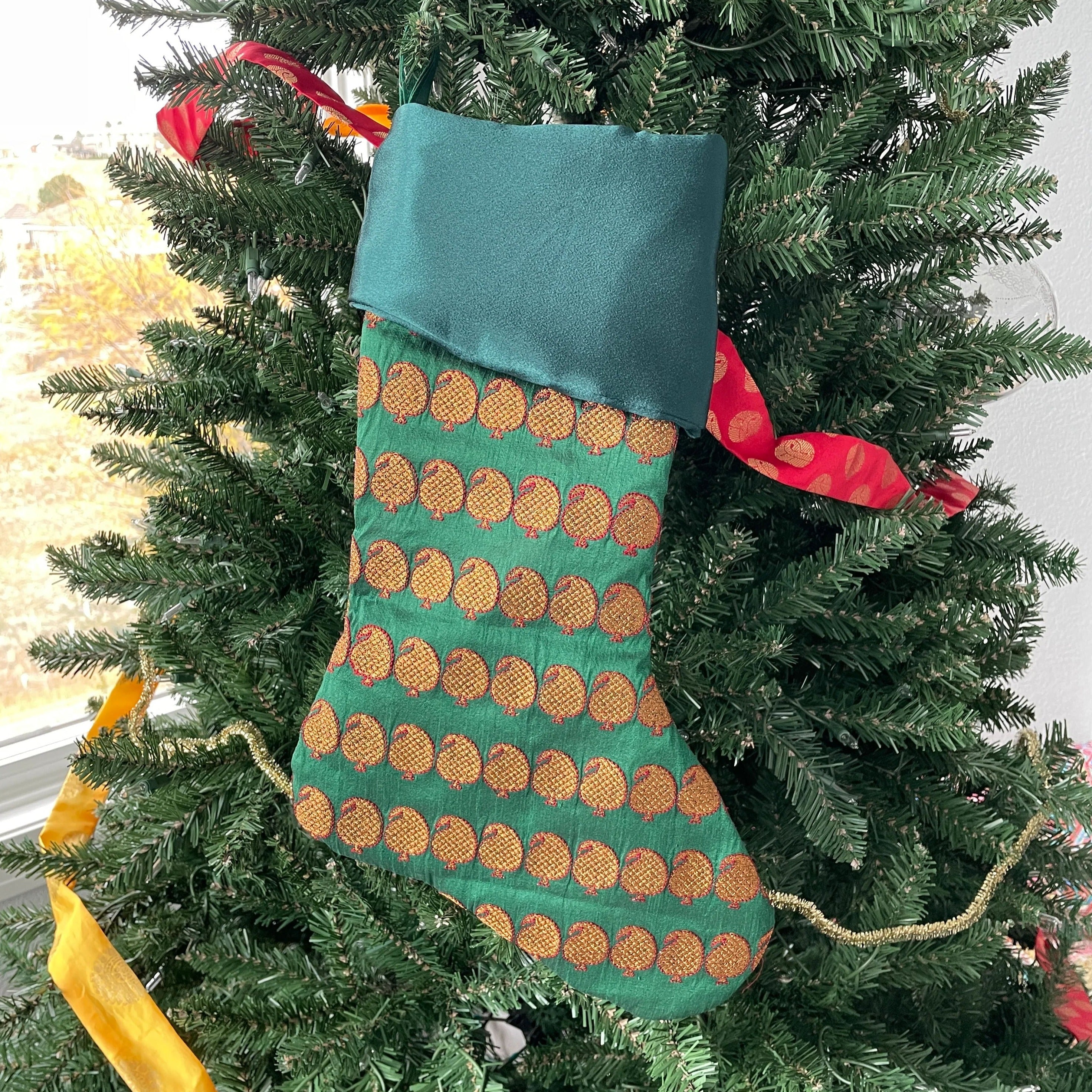 Saree Stocking by Modern Desi