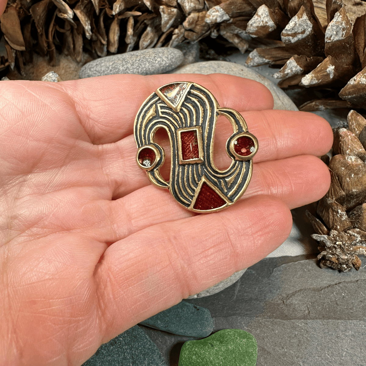 Medieval Merovingian S-Brooch - Bronze Historical Reproduction Pin Brooch La Vie Bien Medieval Merovingian S-Brooch - Bronze Historical Reproduction Pin