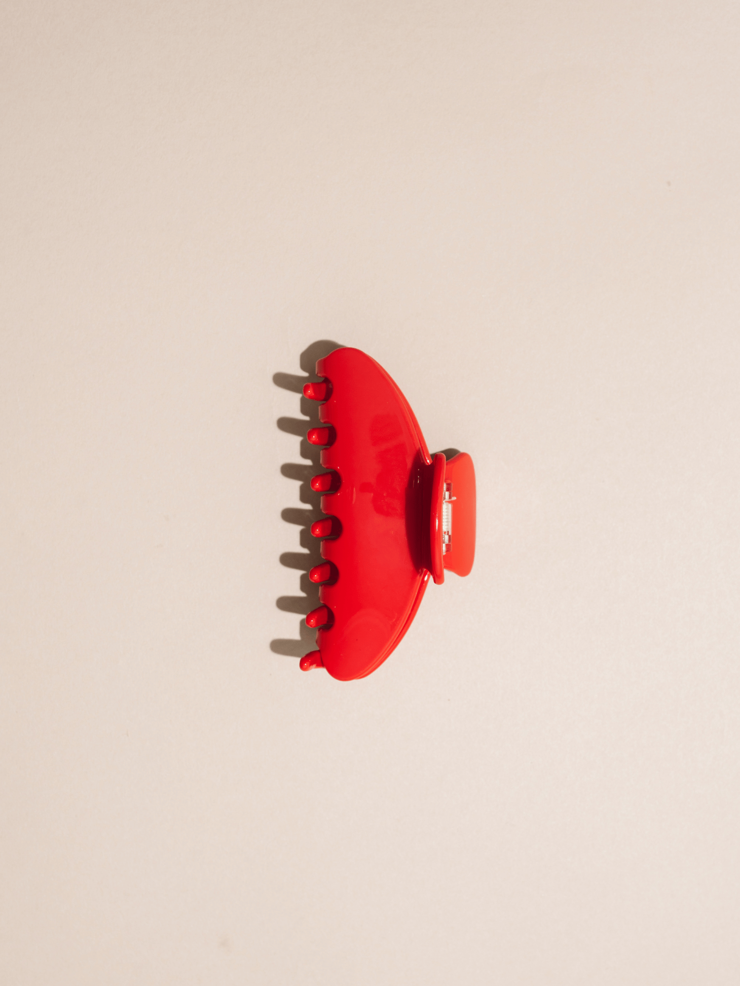 Medium Hair Claw - Cherry