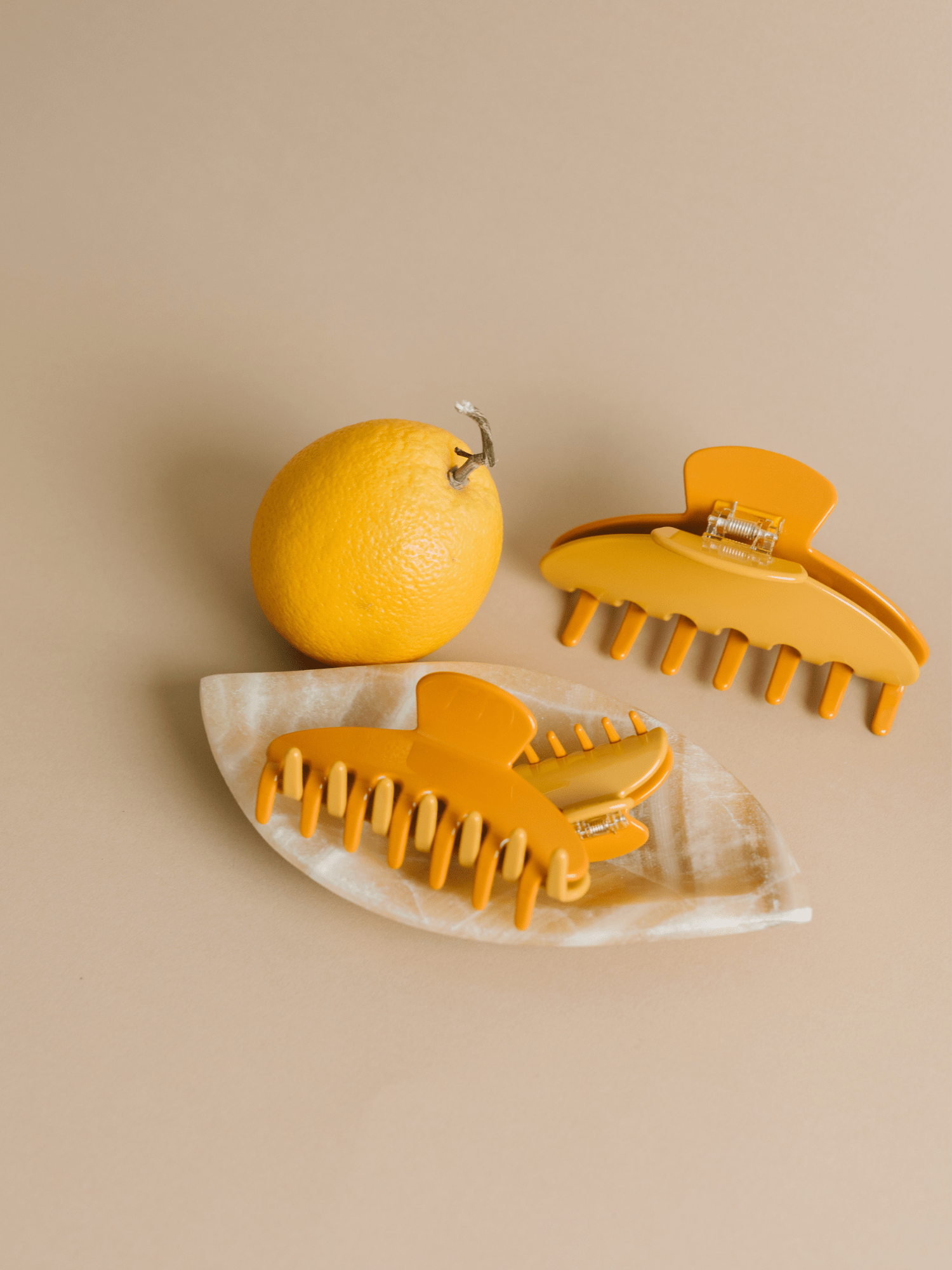 Medium Hair Claw - Citrus