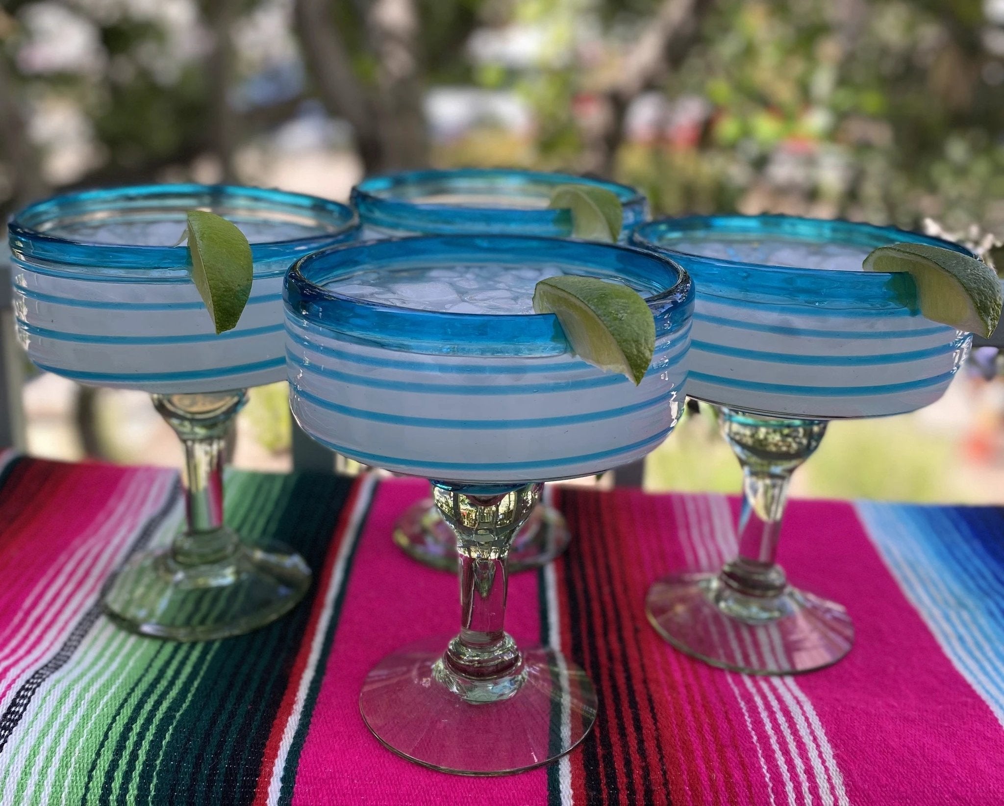 Mexican Hand Blown Glass – Set of 4 Hand Blown Margarita Glasses (16 oz) with Aqua Spiral Design by Dos Sueños