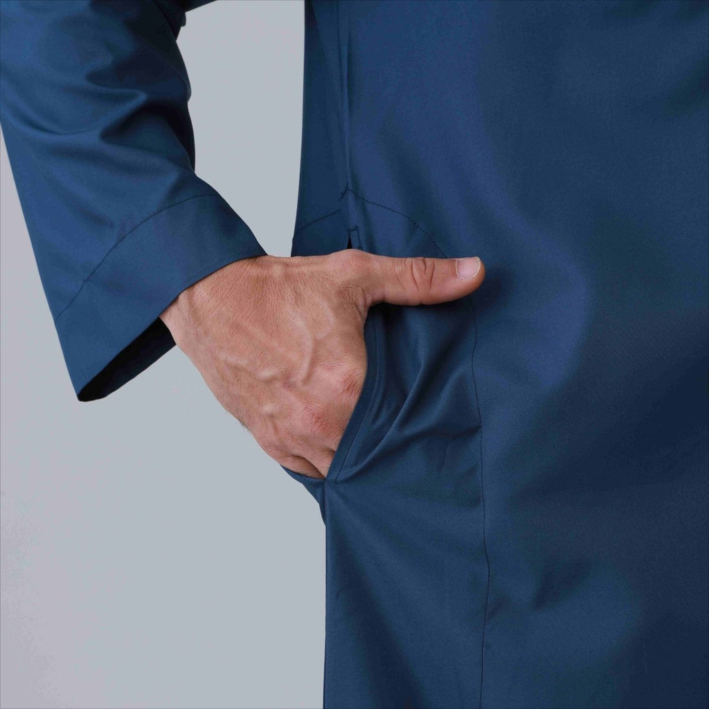 Men's Solid Color Thobe with Button Placket (MT036) La Vie Bien Men's Solid Color Thobe with Button Placket (MT036)