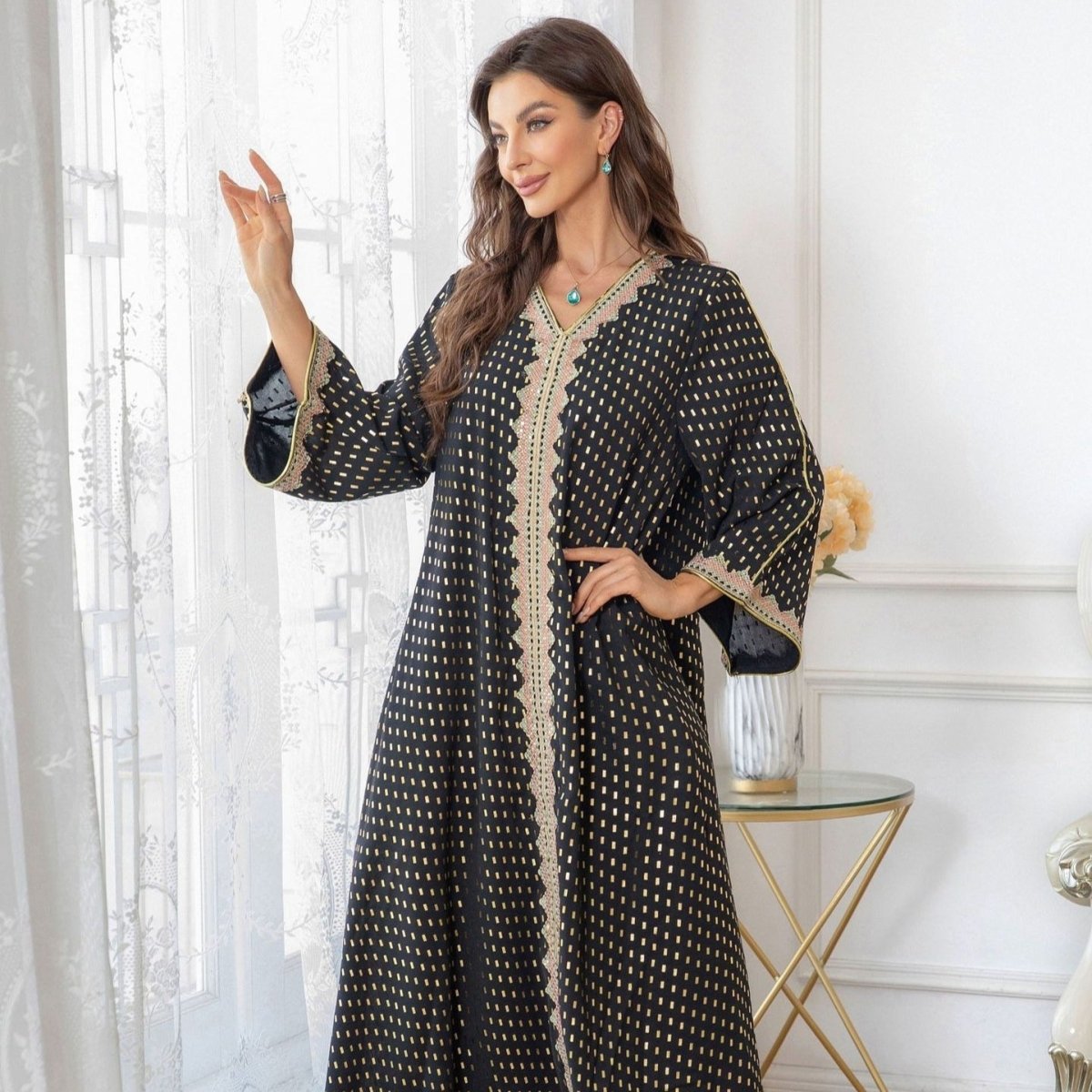 Metallic Embroidered Lace Trim Abaya (MA367) La Vie Bien Metallic Embroidered Lace Trim Abaya (MA367)