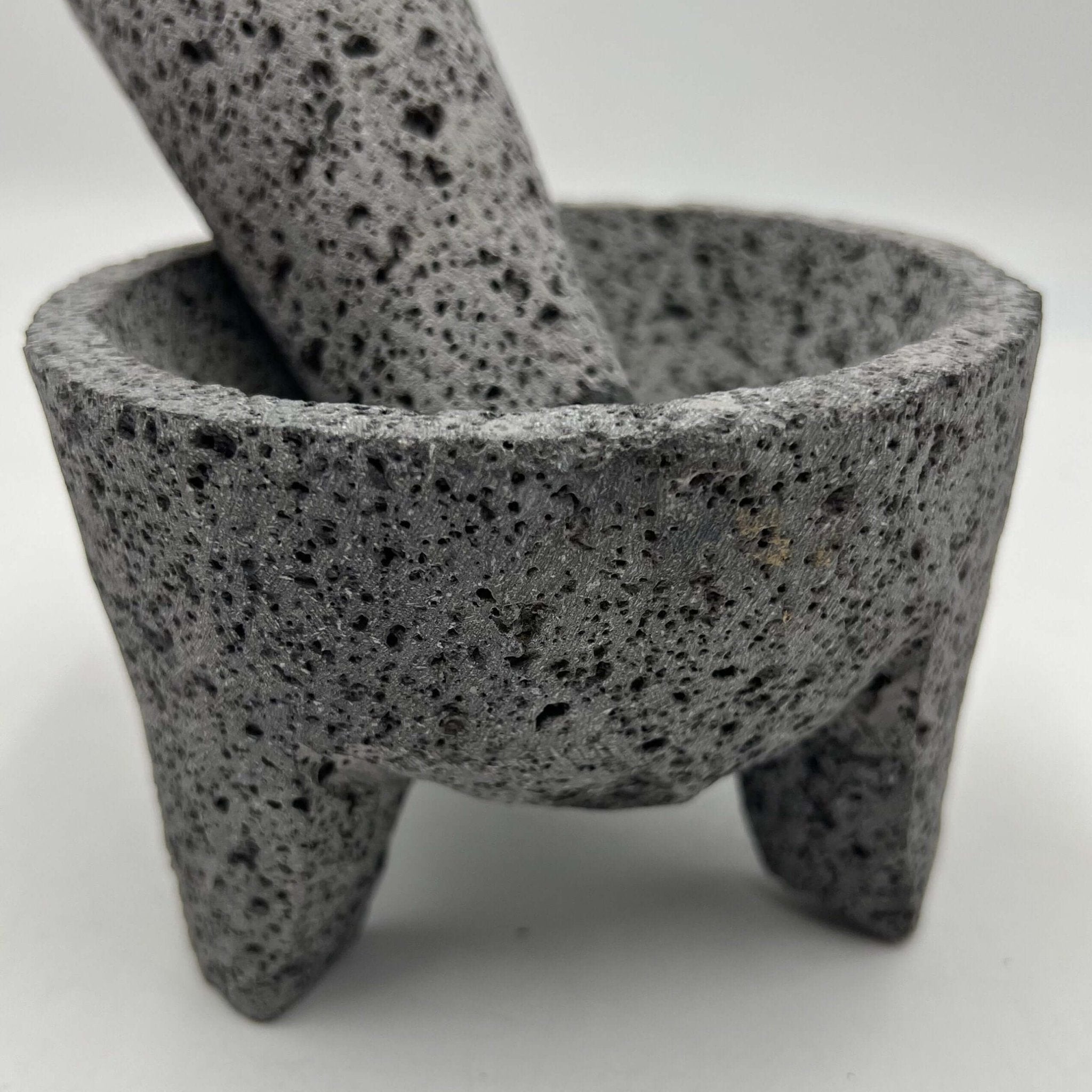 Mexican Volcanic Stone Molcajete | Handmade Mortar and Pestle Mexican Molcajete La Vie Bien Mexican Volcanic Stone Molcajete | Handmade Mortar and Pestle