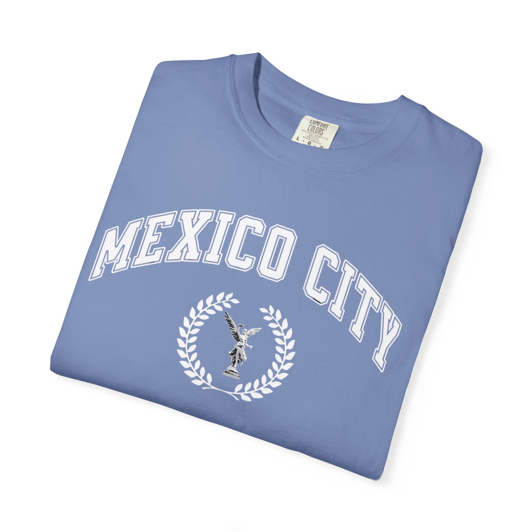 Mexico City Vintage Tee — Laurel Crest with Monumento a la Independencia Graphic T-Shirt T-Shirt La Vie Bien Mexico City Vintage Tee — Laurel Crest with Monumento a la Independencia Graphic T-Shirt