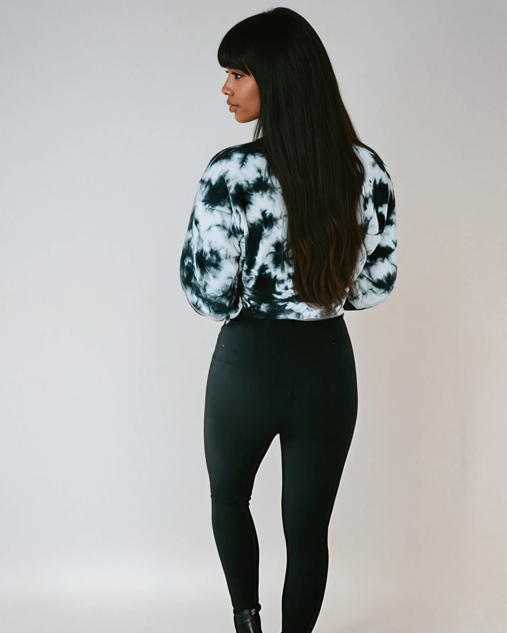 Midnight Velvet Tie - Dye Crop Pullover Clothing La Vie Bien Midnight Velvet Tie - Dye Crop Pullover