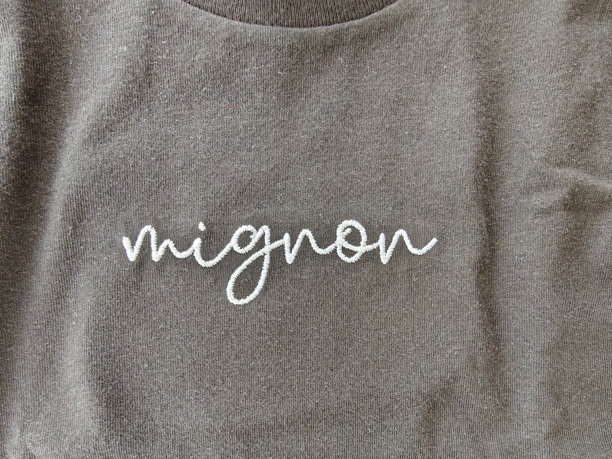 Mignon (cute) French embroidered Baby Jersey Short Sleeve Tee La Vie Bien Mignon (cute) French embroidered Baby Jersey Short Sleeve Tee