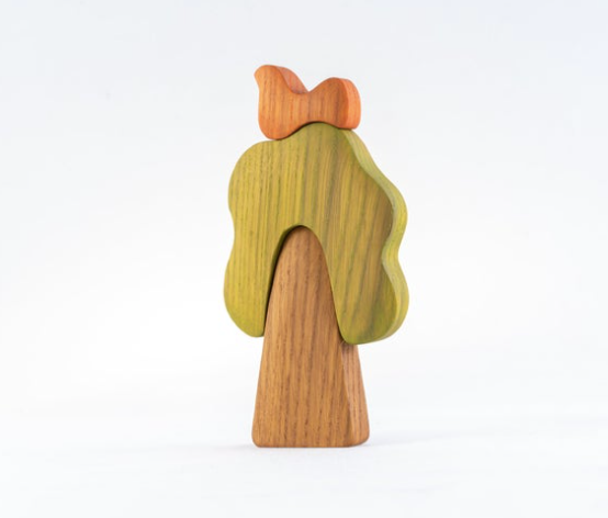 Waldorf wooden Oak Tree with the Bird