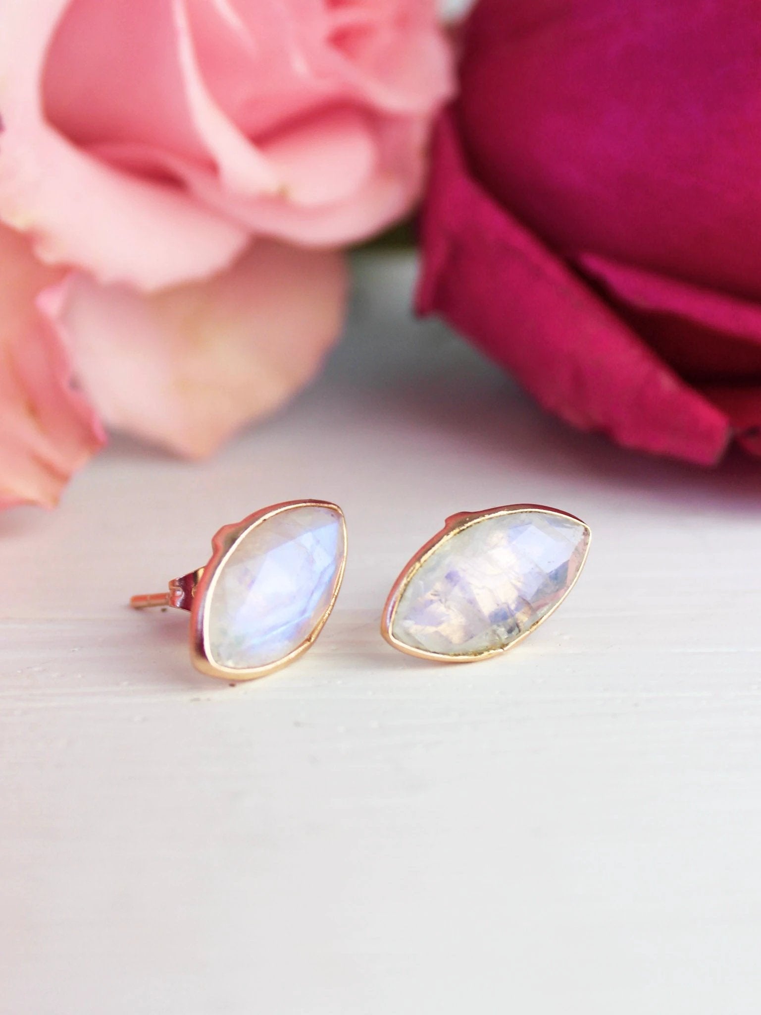 Mila Leaf Earrings - Rose Gold by Ash & Rose