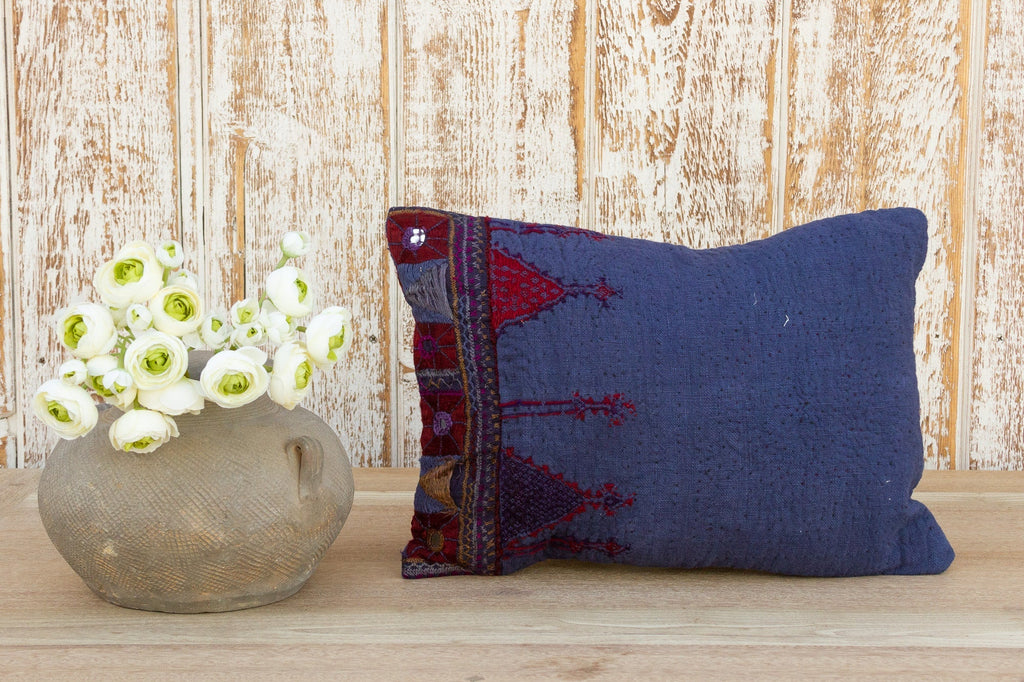 Mima Antique Indigo Grain Sack Pillow Pillow La Vie Bien Mima Antique Indigo Grain Sack Pillow