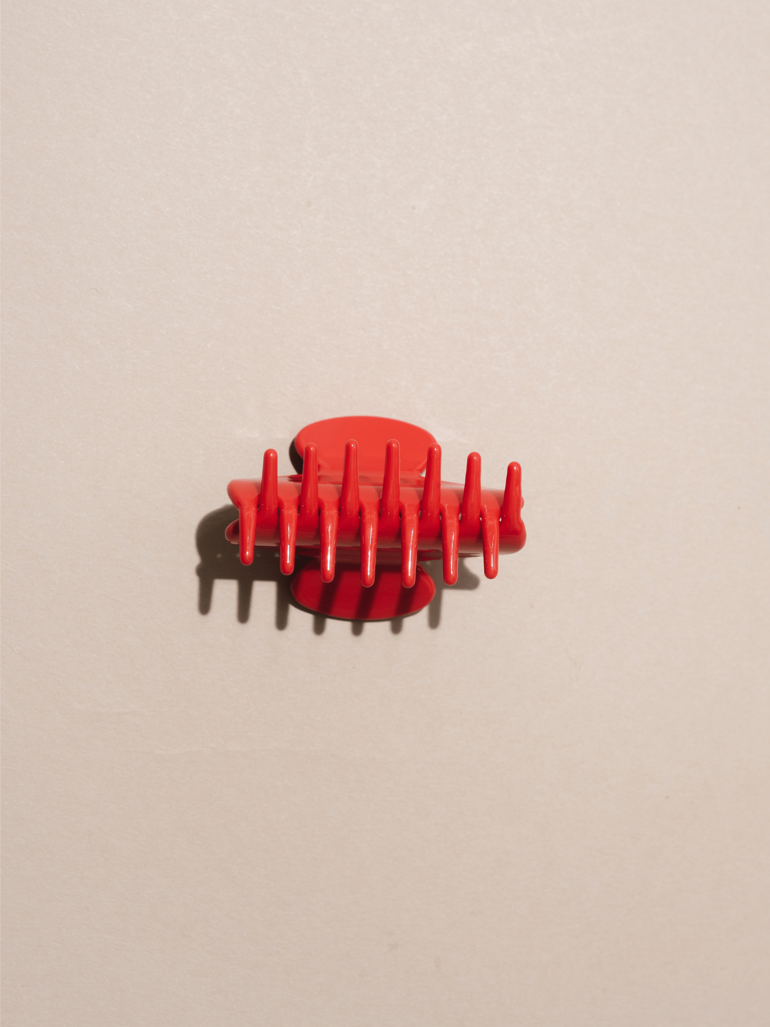 Small Hair Claw - Cherry
