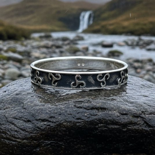 Minimalist Triple Spiral Ring Ring La Vie Bien Minimalist Triple Spiral Ring