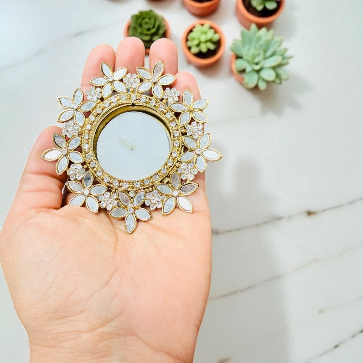 Mirror Diya - Beautiful Return Gifts for Any Occasion - Diwali Gifts La Vie Bien Mirror Diya - Beautiful Return Gifts for Any Occasion - Diwali Gifts