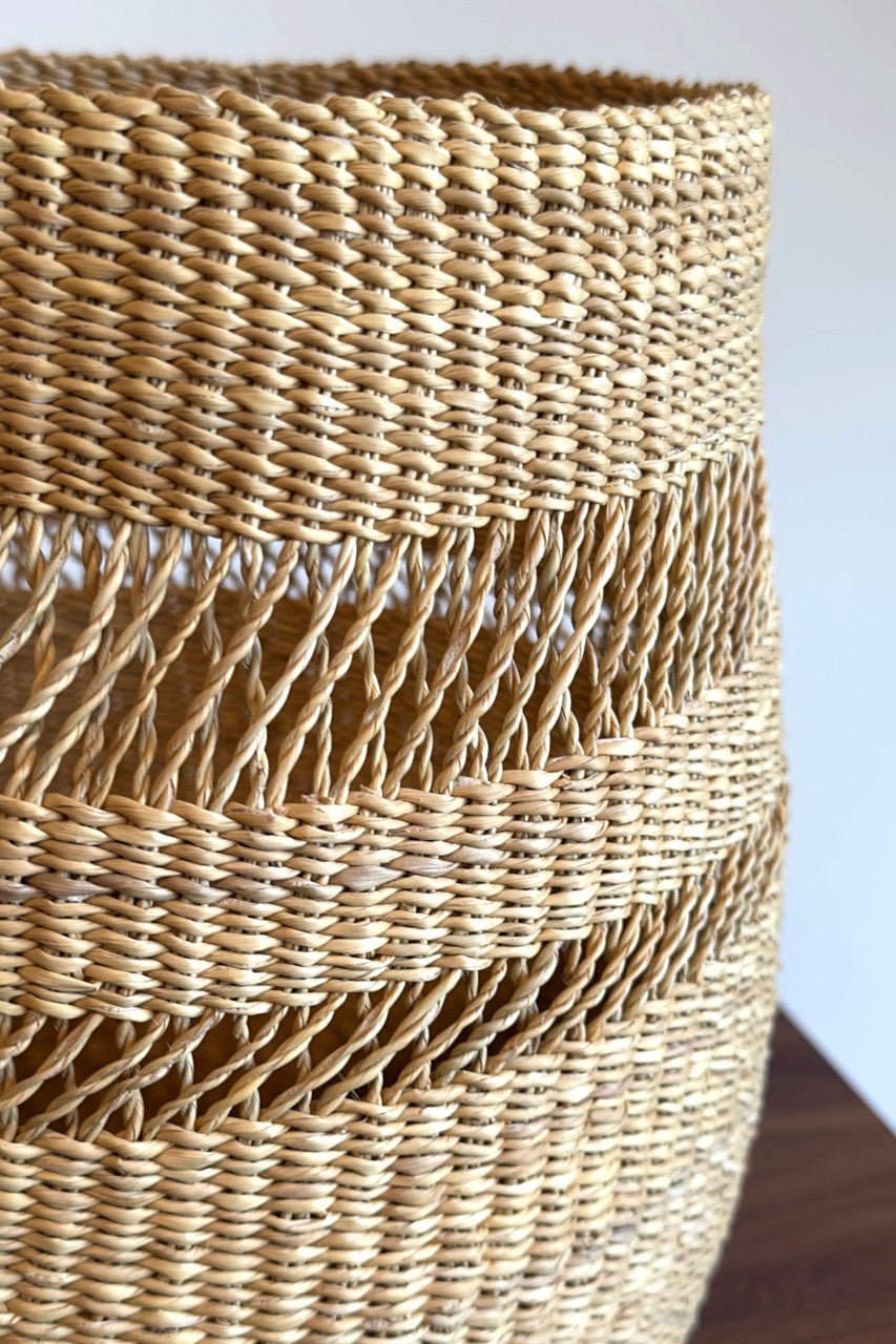 Mixed-Weave Wonder - Medium La Vie Bien Mixed-Weave Wonder - Medium