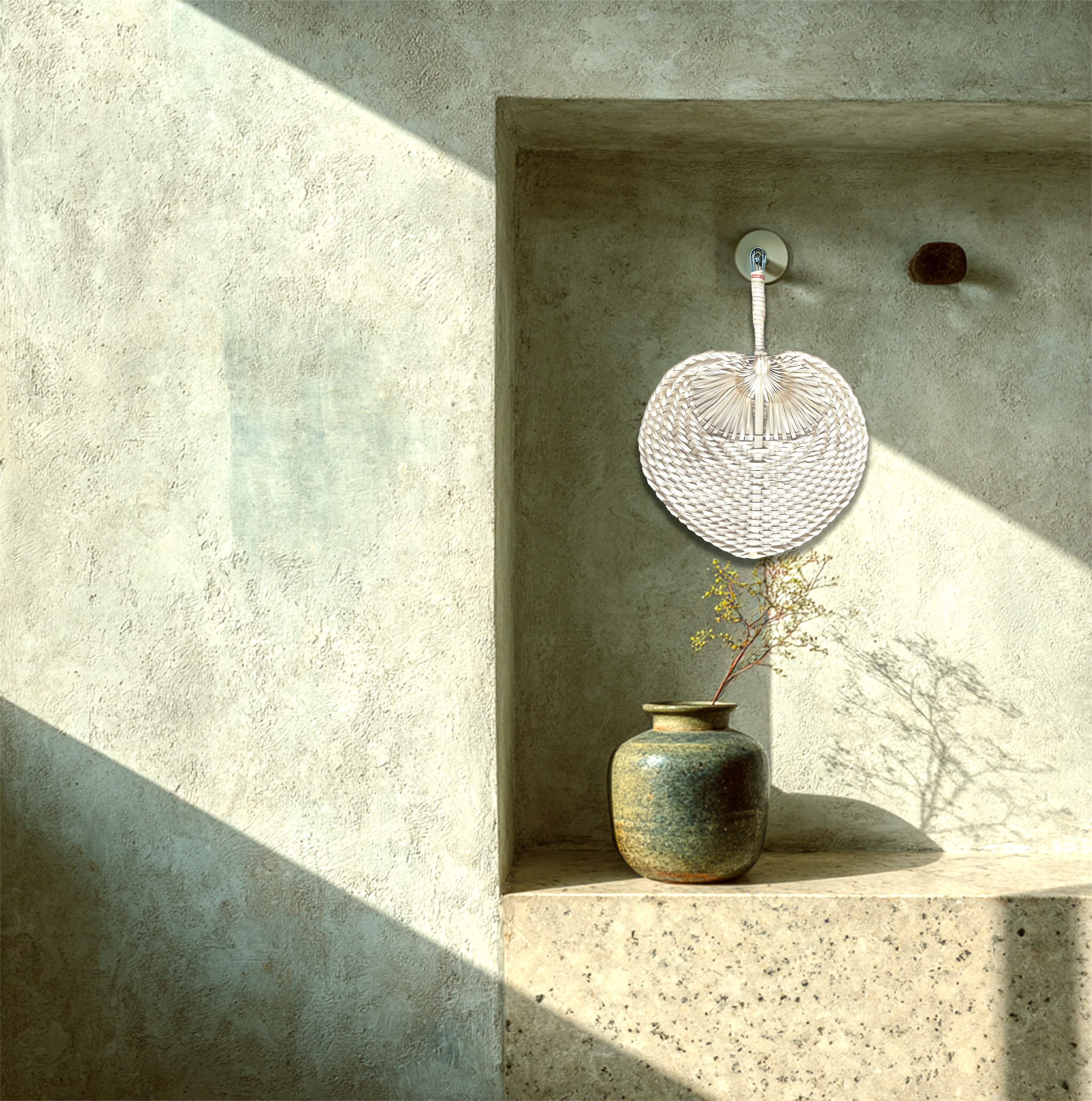 Monochrome Raffia Handmade Fan