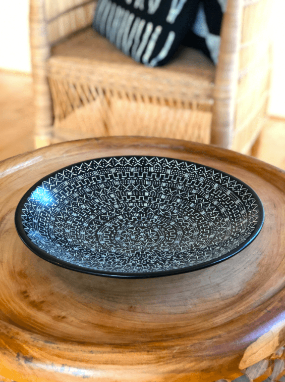 Mud Cloth Black Platter - 12" La Vie Bien Mud Cloth Black Platter - 12"