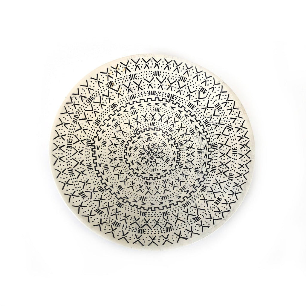 Mud Cloth Natural Platter - 10" La Vie Bien Mud Cloth Natural Platter - 10"