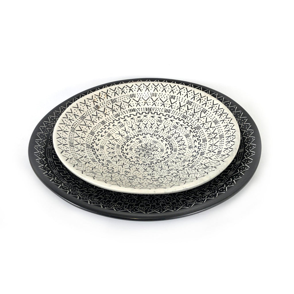 Mud Cloth Natural Platter - 10" La Vie Bien Mud Cloth Natural Platter - 10"