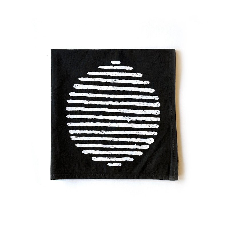 Mwedzi Black Napkins - Set of 2 La Vie Bien Mwedzi Black Napkins - Set of 2