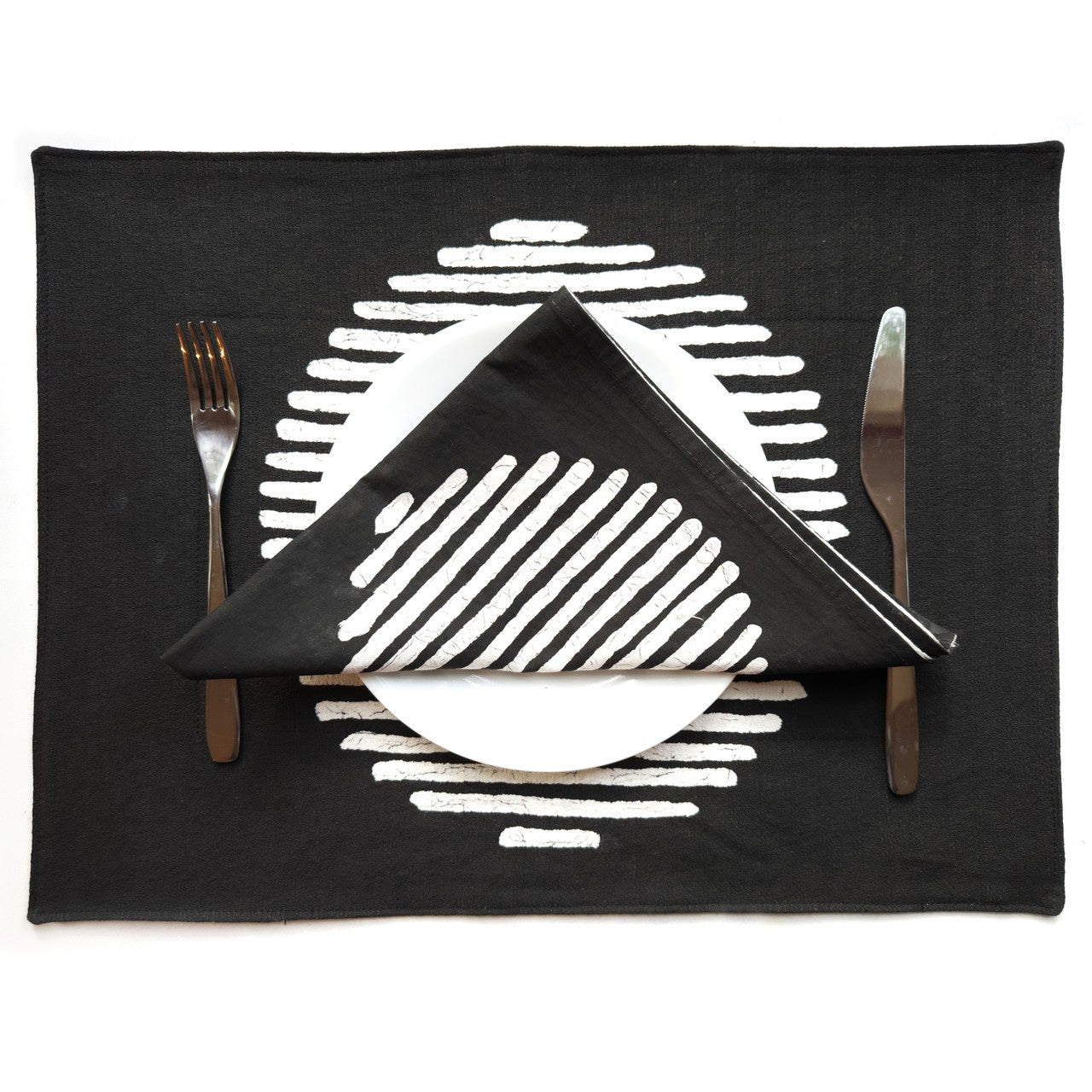Mwedzi Black Placemats - Set of 2 La Vie Bien Mwedzi Black Placemats - Set of 2