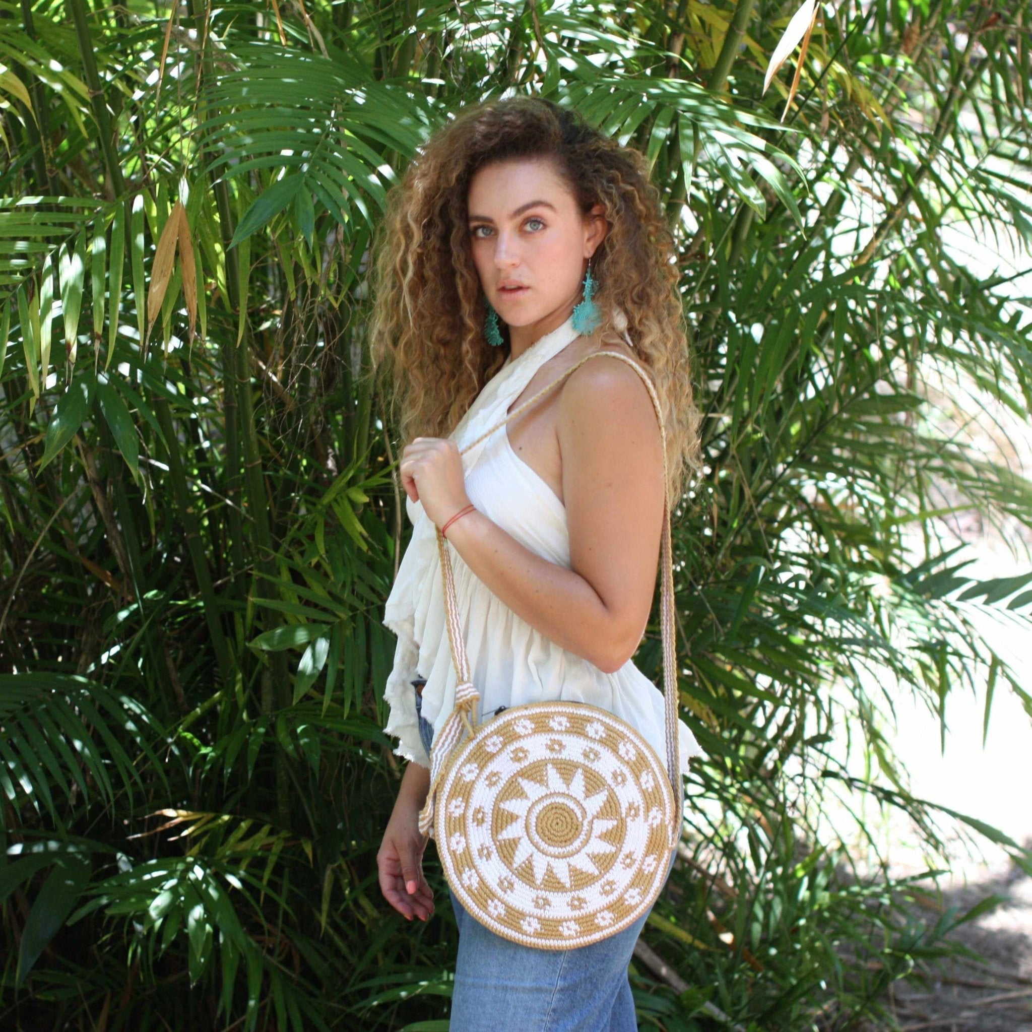 Nadia Crochet Round Crossover Purse - Guatemala Bags La Vie Bien Nadia Crochet Round Crossover Purse - Guatemala