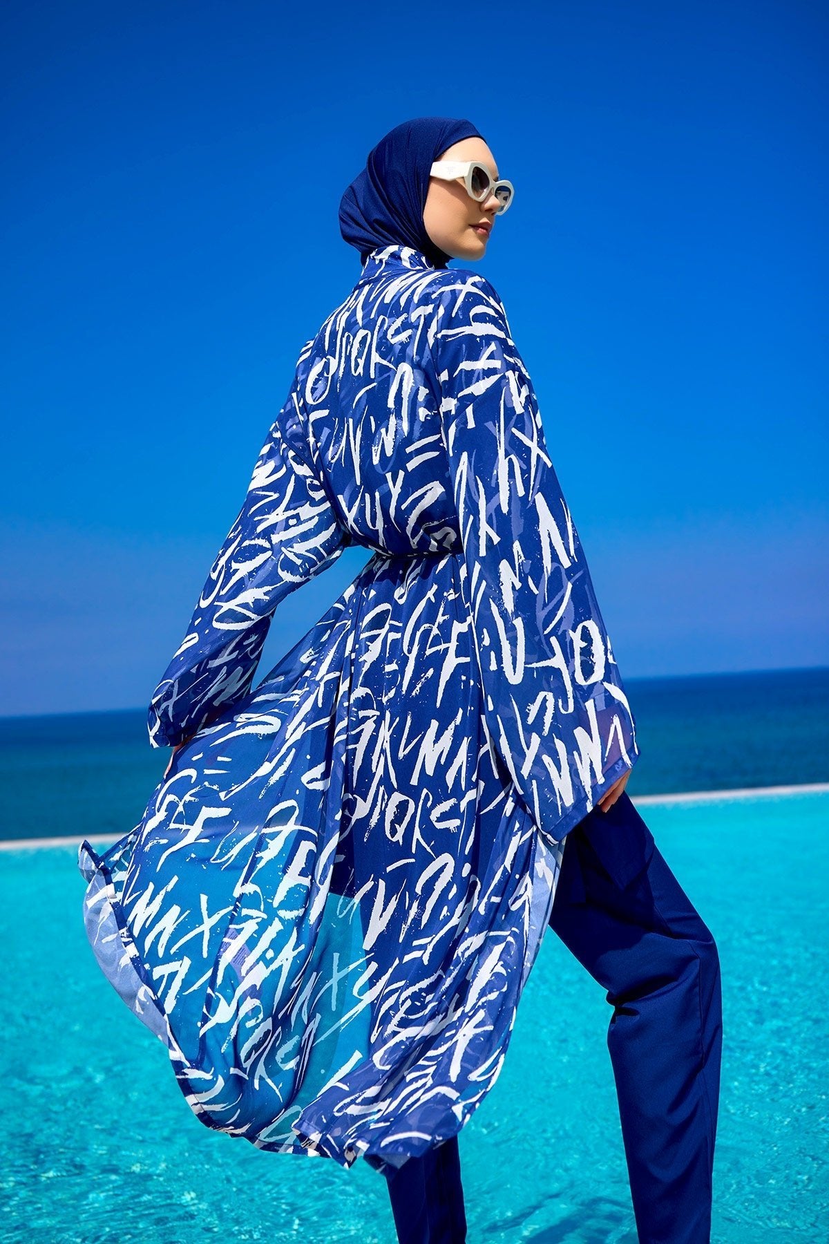 Navy Blue Full Coverage Modest Swimwear Set R2502 Covered Burkini Swimwear La Vie Bien Navy Blue Full Coverage Modest Swimwear Set R2502