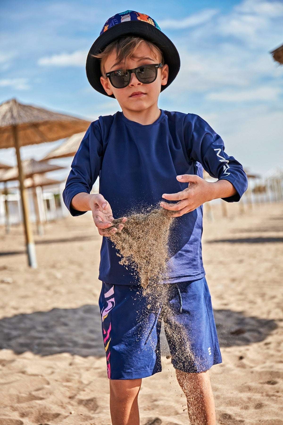 Navy Boys Shorts B2434 Erkek Çocuk Mayo La Vie Bien Navy Boys Shorts B2434