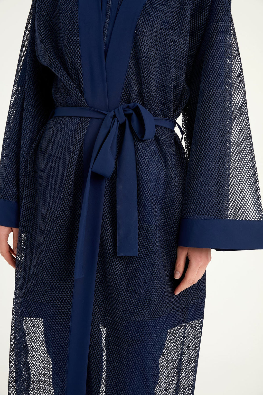 Navy Full Length Modest Mesh Kimono – Lightweight Islamic Swim Cover P2501-2 Pareo La Vie Bien Navy Full Length Modest Mesh Kimono – Lightweight Islamic Swim Cover P2501-2