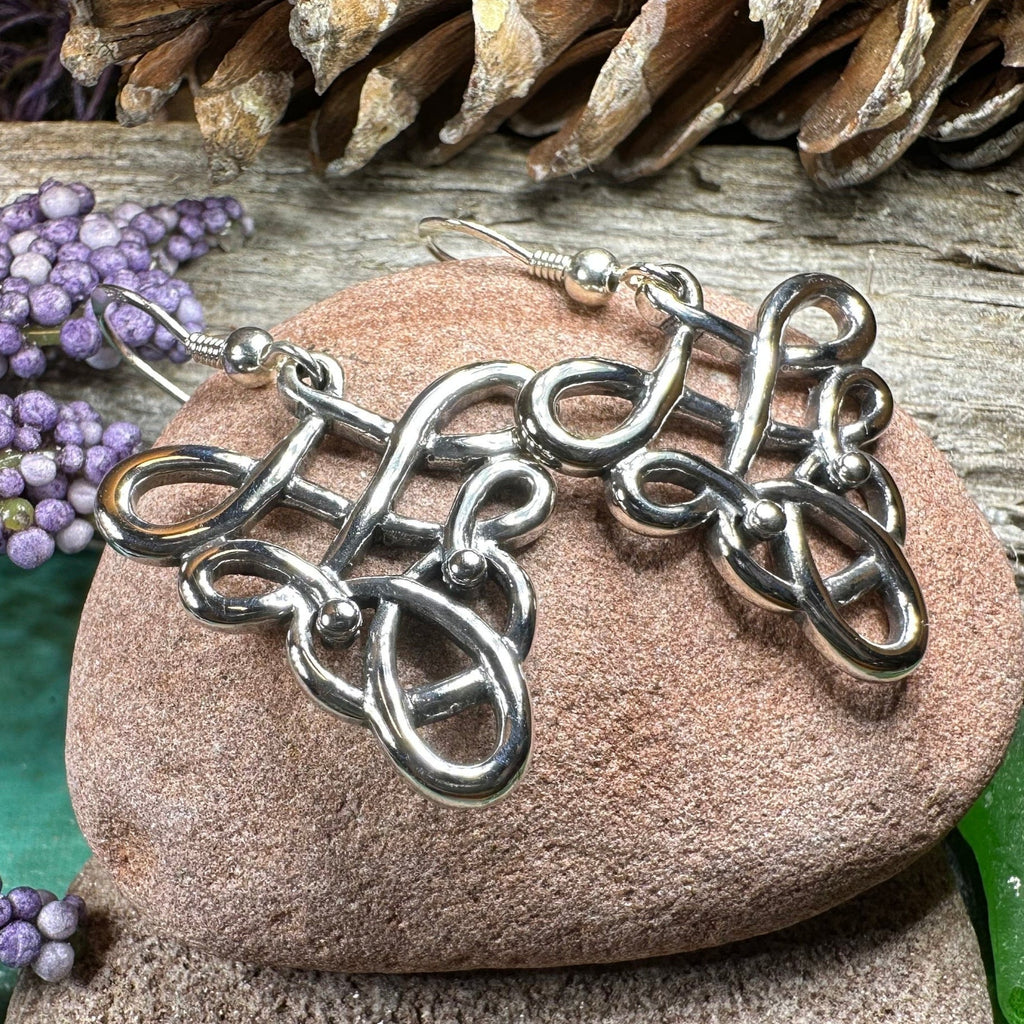 Nicollynne Celtic Knot Earrings Dangle Earrings La Vie Bien Nicollynne Celtic Knot Earrings