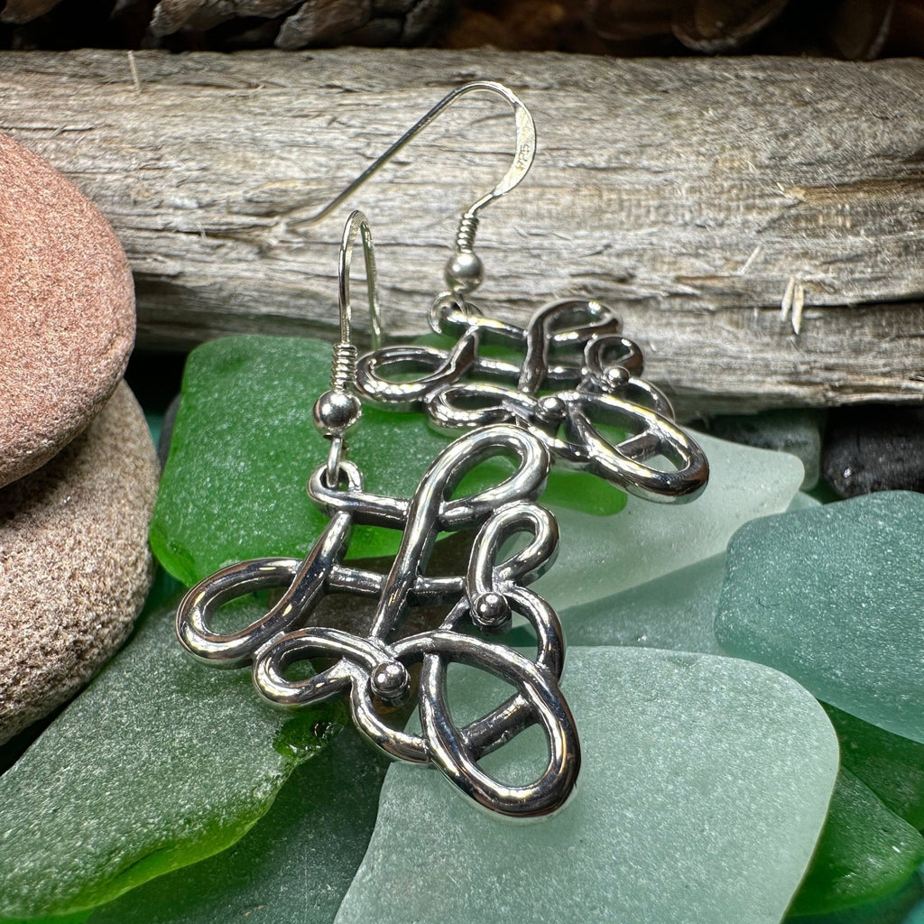 Nicollynne Celtic Knot Earrings Dangle Earrings La Vie Bien Nicollynne Celtic Knot Earrings
