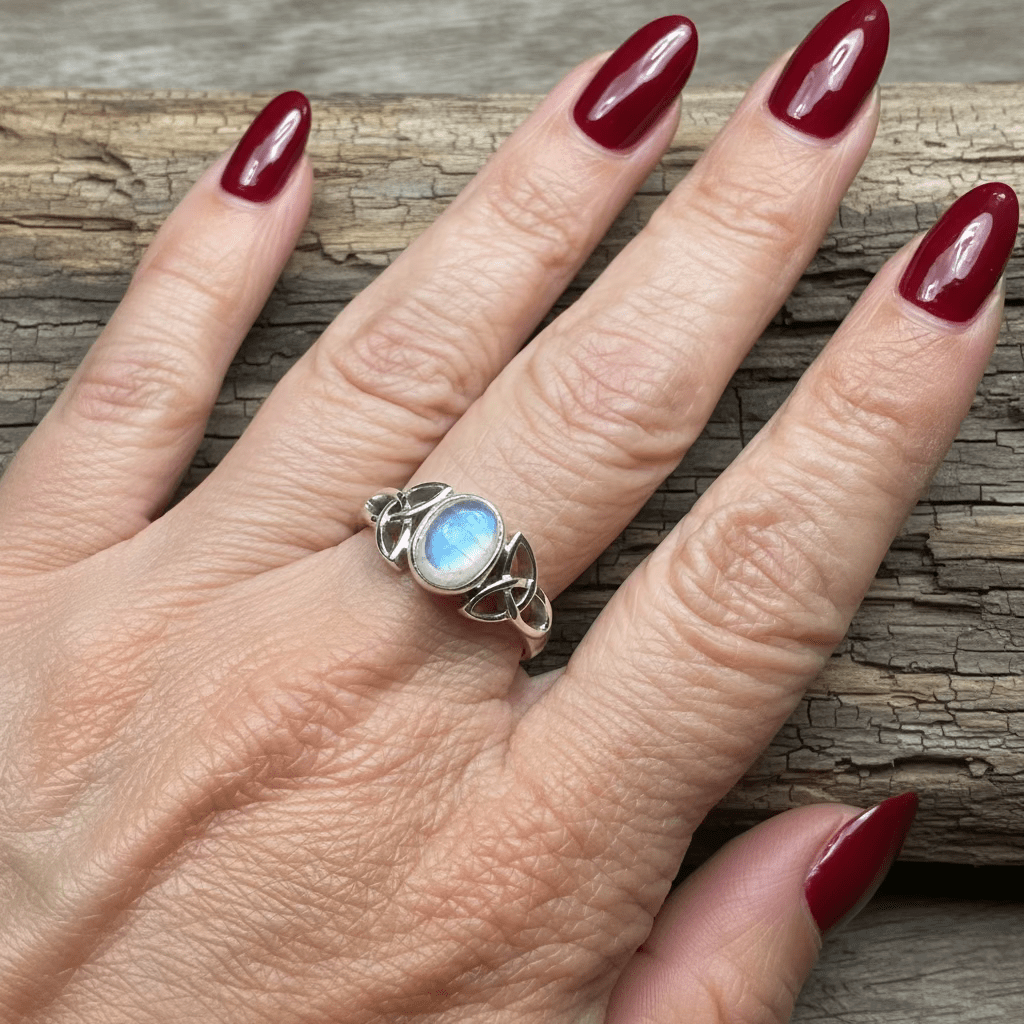 Nina Celtic Knot Moonstone Ring for Women Ring La Vie Bien Nina Celtic Knot Moonstone Ring for Women