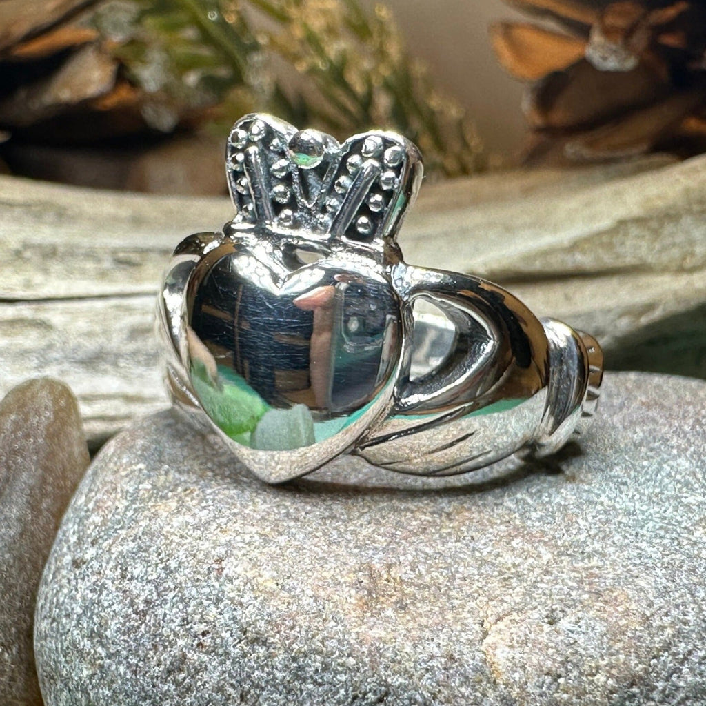 Nobility Claddagh Ring Ring La Vie Bien Nobility Claddagh Ring