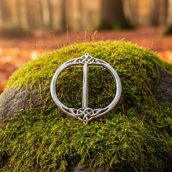 Noelle Celtic Knot Scarf Ring - Handmade in England Scarf Ring La Vie Bien Noelle Celtic Knot Scarf Ring - Handmade in England