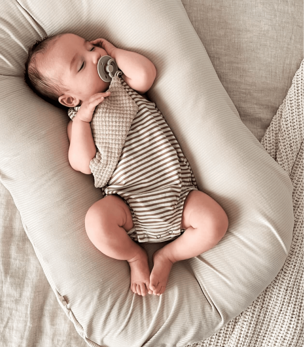 Oat Ribbed Baby Lounger Cover La Vie Bien Oat Ribbed Baby Lounger Cover