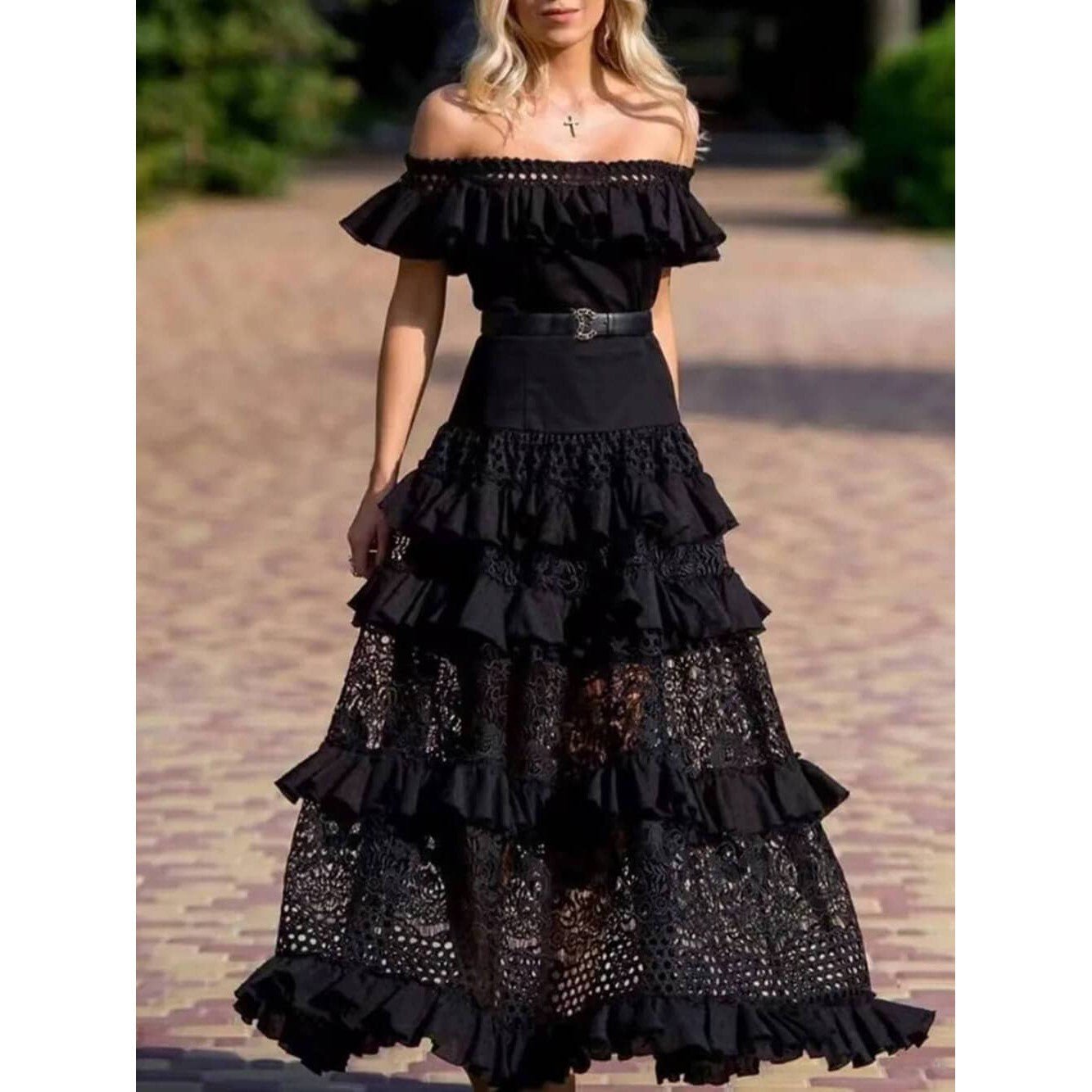 One - Shoulder Ruffled Hollow Swing Lace Patchwork Long Dress in Black or White [Size SM - L]
